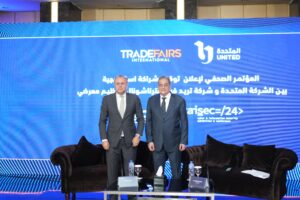 بالصور.. "المتحدة" توقع عقد شراكة مع شركة "تريد فيرز" لتنظيم معرضي Cairo ICT وCAISEC 1 IMG 20240522 WA01741