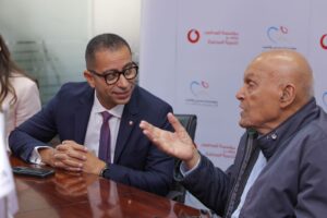 مؤسسة ڤودافون مصر لتنمية المجتمع تعزز شراكتها مع مؤسسة مجدي يعقوب لأمراض وأبحاث القلب 1 IMG 20240701 WA0097