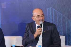 مؤتمر الأهرام العقاري..المهندس علاء فكري يكشف سبب إحجام العملاء عن التمويل العقاري 1 IMG 20240709 WA0148 1