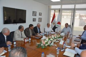 بالصور.. المهندس محمد شيمي يستعرض مؤشرات أداء الشركات التابعة للقابضة المعدنية 2 IMG 20240714 WA0009